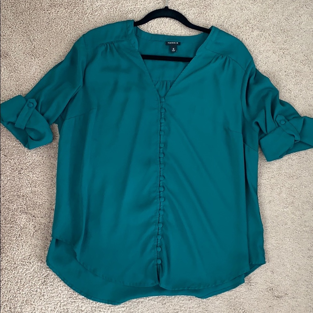 Torrid button down green blouse